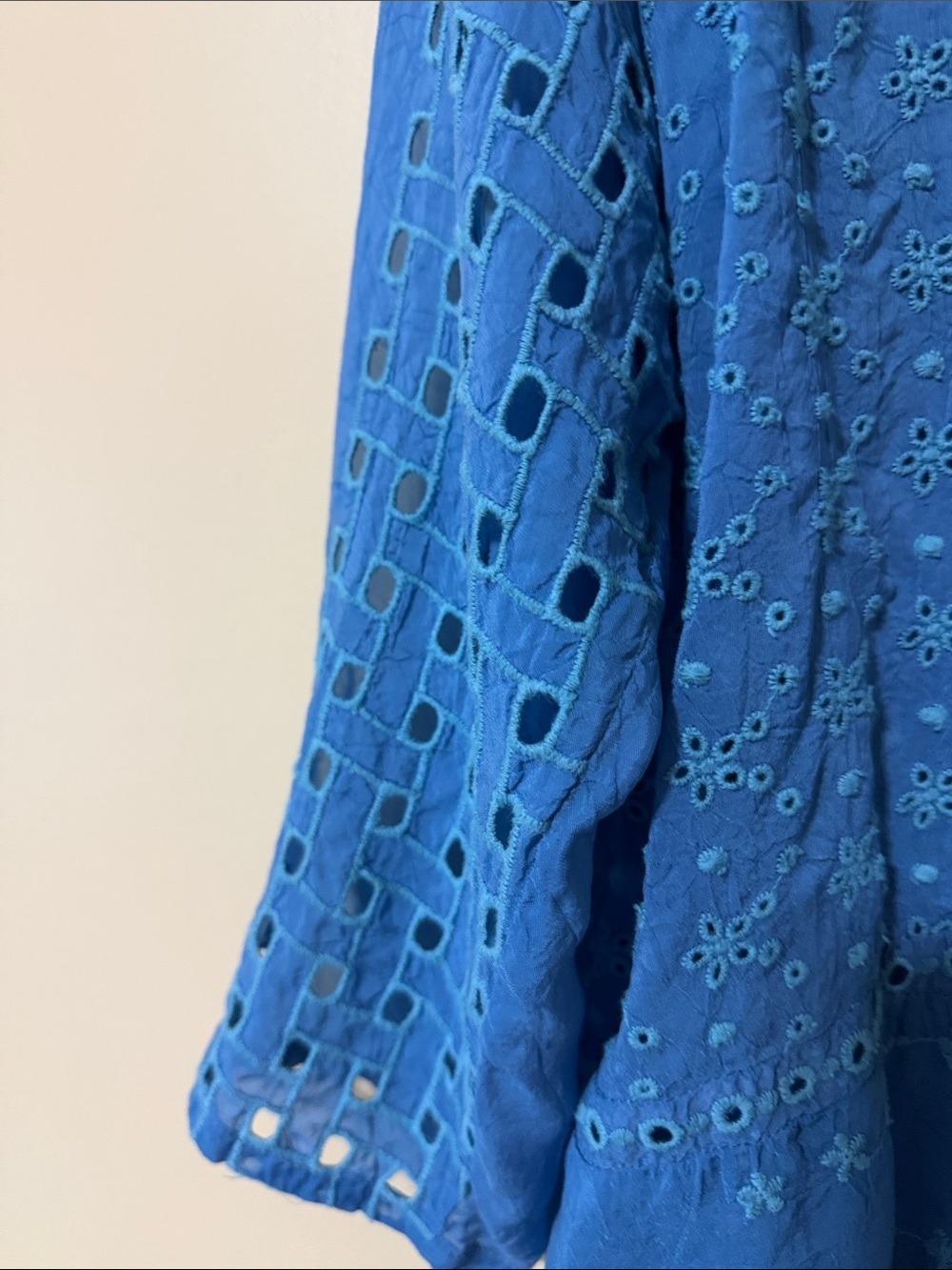 JOHNNY WAS Embroidered Blue Tunic —Relaxed Three-Quarter Sleeve. Medium - Picture 6 of 8
